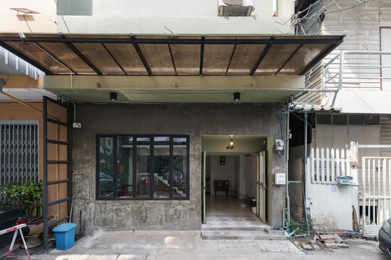 99 Hostel Khaosan Bangkok Buitenkant foto